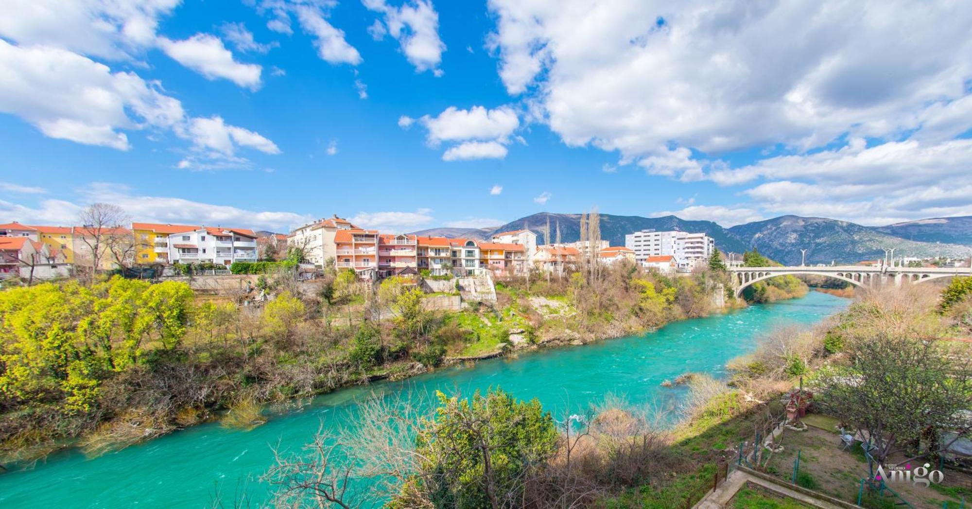 Apartment Vista Neretva 莫斯塔尔 外观 照片