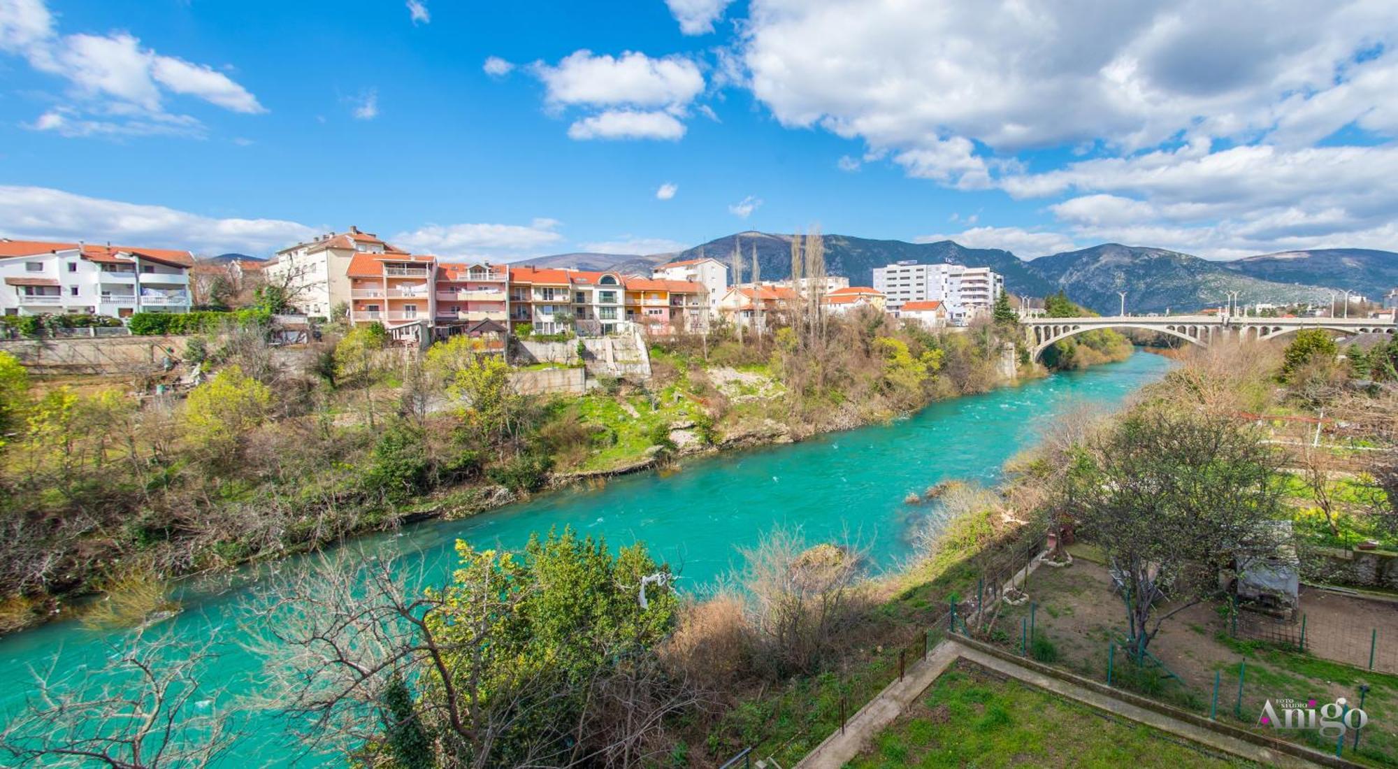 Apartment Vista Neretva 莫斯塔尔 外观 照片